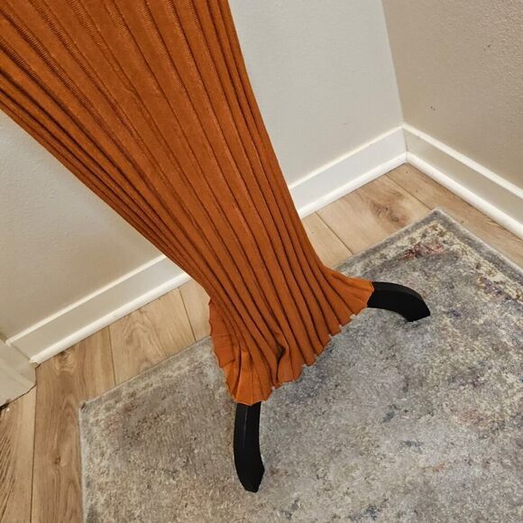 8 by YOOX 3/4 Length Pleated Knit Midi Shirt Size Medium - Picture 3 of 5